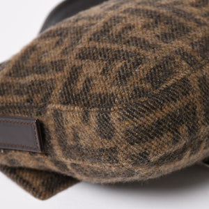 極美品 FENDI フェンディ マンマバケット ワンショルダーバッグ 26424 ズッカ柄 ウール レザー ブラウン 中古 4a004669