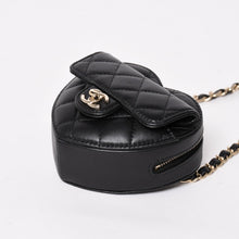 画像をギャラリービューアに読み込む, 極美品 CHANEL シャネル チェーンクラッチバッグ AP2784 32番台 ココマーク ラムスキン ブラック ゴールド金具 中古 4a004747