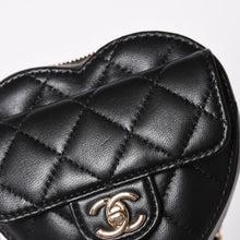 画像をギャラリービューアに読み込む, 極美品 CHANEL シャネル チェーンクラッチバッグ AP2784 32番台 ココマーク ラムスキン ブラック ゴールド金具 中古 4a004747
