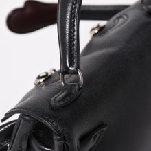 Load image into Gallery viewer, 極美品 HERMES エルメス ケリードール 黒 ブラックハンドバッグ 2000年限定 中古 4a004792