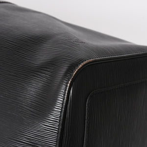 Very Good Condition LOUIS VUITTON Boston Bag Travel Bag M59052 Keepall 55 Black Epi Leather Gold Hardware Used 4a004514