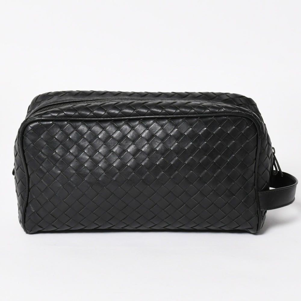 BOTTEGA VENETA ボッテガヴェネタ イントレチャート トラベルポーチ セカンドバッグ ブラック レザー 美品 中古 4a004676