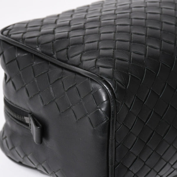 BOTTEGA VENETA ボッテガヴェネタ イントレチャート トラベルポーチ セカンドバッグ ブラック レザー 美品 中古 4a004676