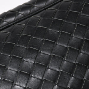 BOTTEGA VENETA ボッテガヴェネタ イントレチャート トラベルポーチ セカンドバッグ ブラック レザー 美品 中古 4a004676