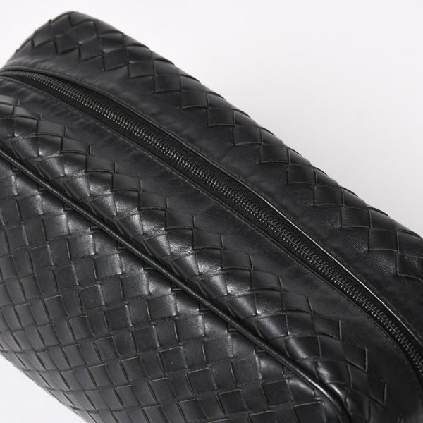 BOTTEGA VENETA ボッテガヴェネタ イントレチャート トラベルポーチ セカンドバッグ ブラック レザー 美品 中古 4a004676