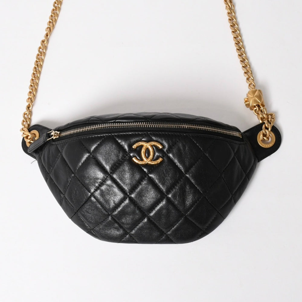 CHANEL Matelasse Heart Chain Waist Bag Mini Bum Bag AP3761 Random Product Number Lambskin Black Gold Hardware Good Condition Used 4a004992