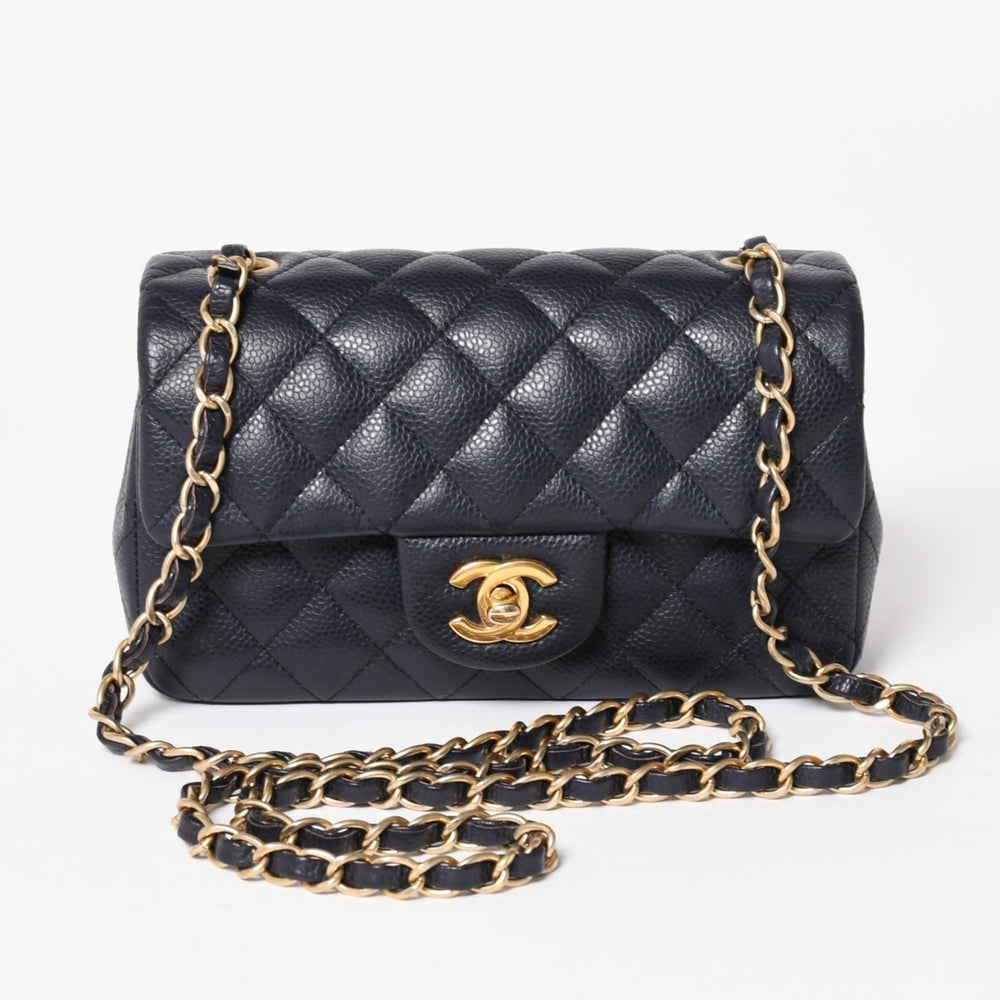 極美品 CHANEL シャネル ミニマトラッセ20 Sフラップ Sチェーンショルダーストラップ 21番台 ココマーク キャビアスキン ネイビー ゴールド金具 中古 4a004994