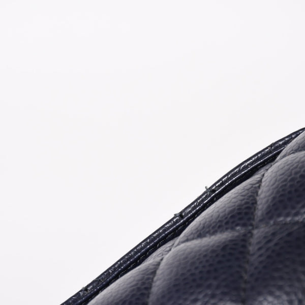 極美品 CHANEL シャネル ミニマトラッセ20 Sフラップ Sチェーンショルダーストラップ 21番台 ココマーク キャビアスキン ネイビー ゴールド金具 中古 4a004994