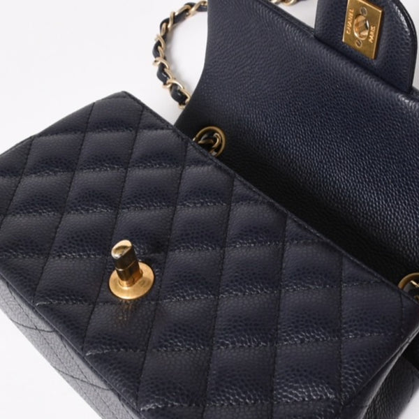 極美品 CHANEL シャネル ミニマトラッセ20 Sフラップ Sチェーンショルダーストラップ 21番台 ココマーク キャビアスキン ネイビー ゴールド金具 中古 4a004994