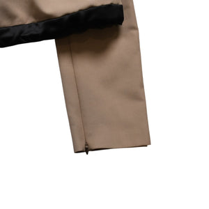 極美品 Sacai サカイ テーラードジャケット クロップド 23-06442 サイズ1 ベージュ ポリエステル シルバー金具 中古 4b005485
