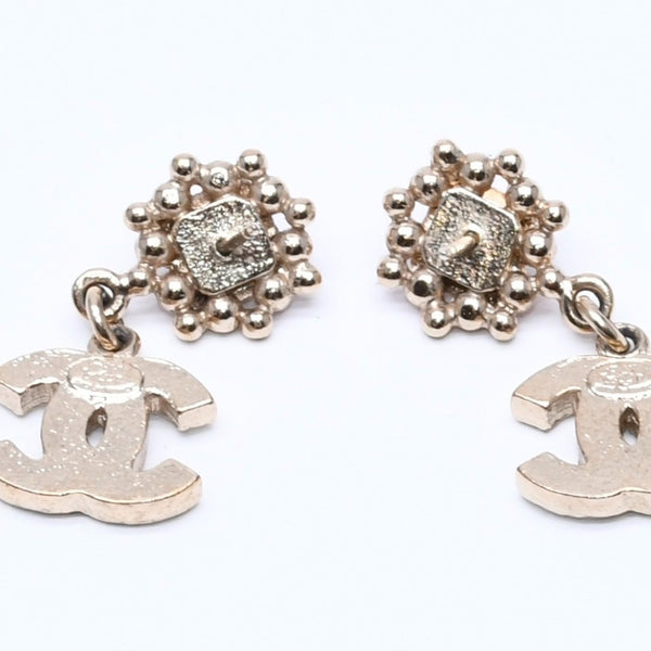 Very Good Condition CHANEL Cocomark Earrings Accessories 06P GP Rhinestone Stone Gold Weight 5.99g Used 4a004631
