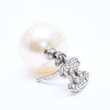 画像をギャラリービューアに読み込む, 極美品 CHANEL シャネル ココマーク ピアス アクセサリー B14V GP ラインストーン パール シルバー 重量6.61g 中古 4a004592