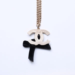 CHANEL Necklace Big Coco Mark Ribbon 07C Engraved Weight Approx. 20.81g Black Gold Good Condition Used 4c063072