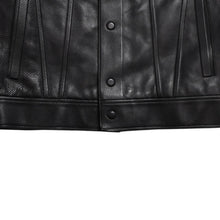 Load image into Gallery viewer, LOUIS VUITTON ルイヴィトン ブラックレザー トラッカージャケット HHL44EQXS 3rdタイプ ブラック 50サイズ シルバー金具 美品 中古 4a003314