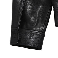 Load image into Gallery viewer, LOUIS VUITTON ルイヴィトン ブラックレザー トラッカージャケット HHL44EQXS 3rdタイプ ブラック 50サイズ シルバー金具 美品 中古 4a003314