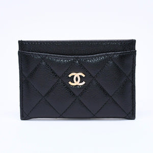 Very Good Condition CHANEL Card Case No. 26 Coco Mark Caviar Skin Black Burgundy Gold Hardware Used 4a004760