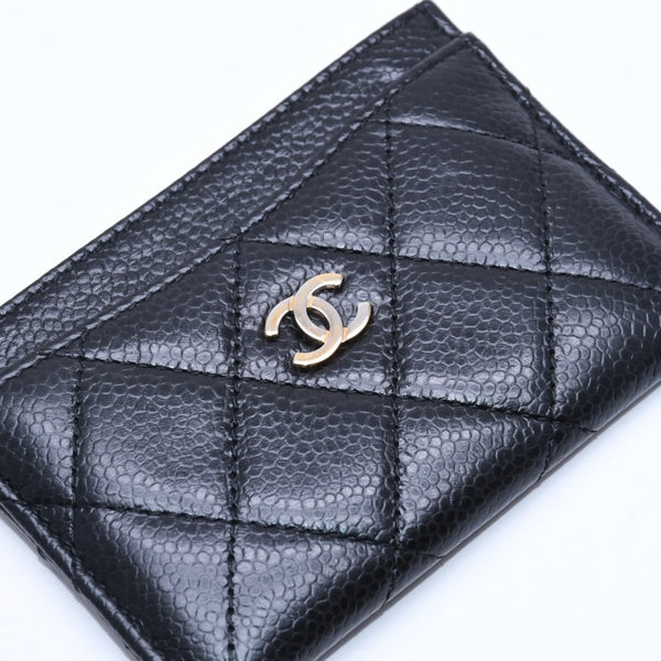 Very Good Condition CHANEL Card Case No. 26 Coco Mark Caviar Skin Black Burgundy Gold Hardware Used 4a004760