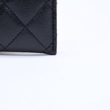 画像をギャラリービューアに読み込む, 極美品 CHANEL シャネル カードケース 26番台 ココマーク キャビアスキン ブラック バーガンディ ゴールド金具 中古 4a004760