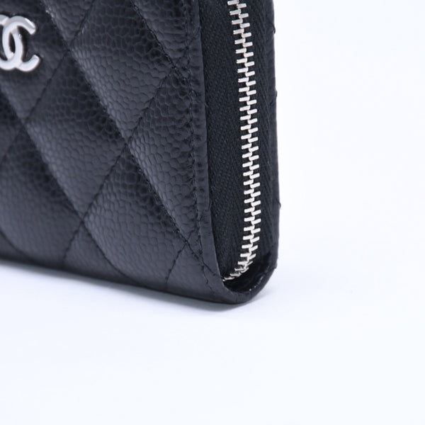 Very good condition CHANEL Coin case Coin purse Random number Coco mark Caviar skin Black Silver hardware Used 4a004718