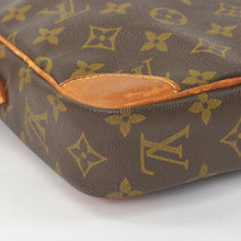 Load image into Gallery viewer, LOUIS VUITTON ルイヴィトン ショルダーバッグ ダヌーブ モノグラム ヌメ革 PVC ブラウン M45266 美品 中古 4a0047214