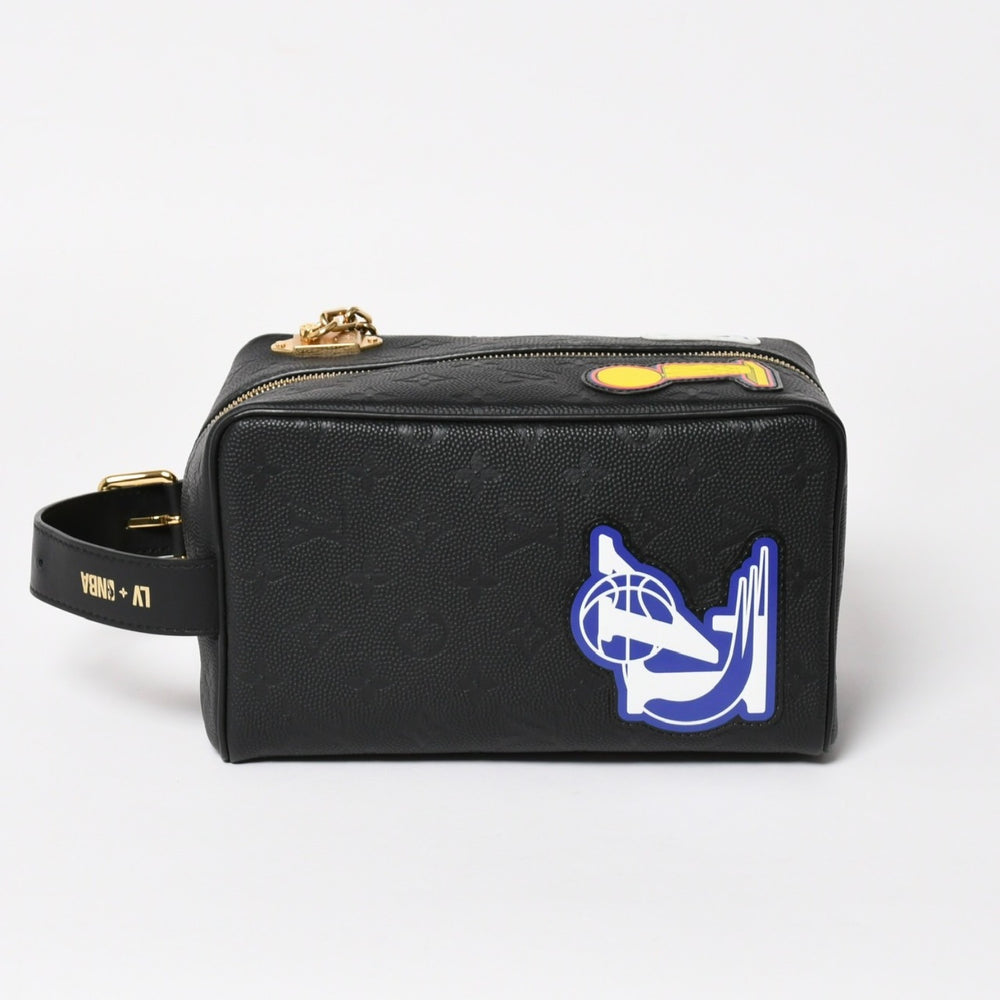 Very Good Condition LOUIS VUITTON NBA Monogram Cloakroom Drop Kit Black M58515 Used 4a004672