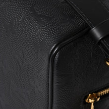 画像をギャラリービューアに読み込む, 極美品 LOUIS VUITTON ルイヴィトン NBA モノグラム クロークルーム ドロップキット ブラック M58515 中古 4a004672