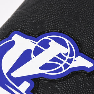 極美品 LOUIS VUITTON ルイヴィトン NBA モノグラム クロークルーム ドロップキット ブラック M58515 中古 4a004672