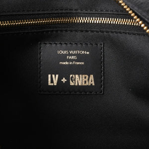 極美品 LOUIS VUITTON ルイヴィトン NBA モノグラム クロークルーム ドロップキット ブラック M58515 中古 4a004672