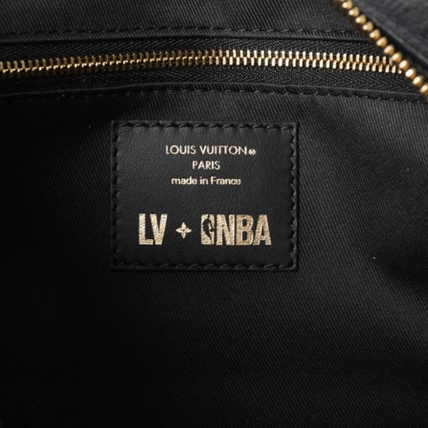 極美品 LOUIS VUITTON ルイヴィトン NBA モノグラム クロークルーム ドロップキット ブラック M58515 中古 4a004672