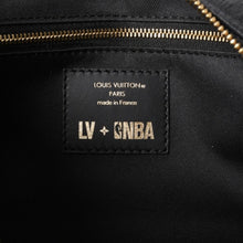 画像をギャラリービューアに読み込む, 極美品 LOUIS VUITTON ルイヴィトン NBA モノグラム クロークルーム ドロップキット ブラック M58515 中古 4a004672
