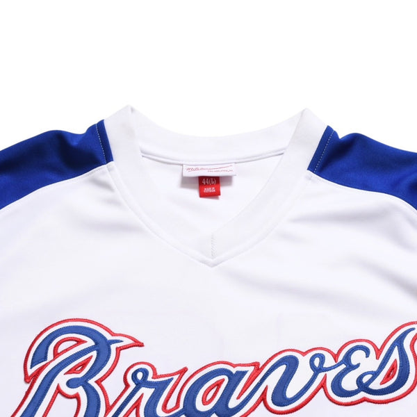 Like new Mitchell&Ness Mitchell &amp; Ness Atlanta Braves Chipper Jones Replica Baseball Jersey, Size L, Blue &amp; White, Used, 4a002307