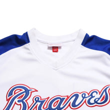 画像をギャラリービューアに読み込む, 新品同様品 Mitchell&amp;Ness ミッチェルアンドネス アトランタブレーブス チッパージョーンズ 復刻版 ベースボールジャージ Lサイズ ブルー ホワイト 中古 4a002307