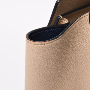 極美品 CELINE セリーヌ ラゲージマイクロショッパー ショルダーバッグ ハンドバッグ フィービー期 廃盤 カーフスキン ベージュ ゴールド金具 中古 4a004633