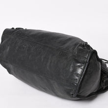 画像をギャラリービューアに読み込む, BALENCIAGA バレンシアガ バッグ ザ シティ 2WAY バッグ ブラック ハンドバッグ ショルダーバッグ 115748 美品 中古 4a004600