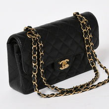 画像をギャラリービューアに読み込む, 新品同様 CHANEL シャネル マトラッセ23 Wフラップ Wチェーンショルダーバッグ 31番台 ココマーク ブラック ゴールド キャビスキン 中古 4a004765