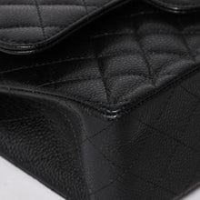 画像をギャラリービューアに読み込む, 新品同様 CHANEL シャネル マトラッセ23 Wフラップ Wチェーンショルダーバッグ 31番台 ココマーク ブラック ゴールド キャビスキン 中古 4a004765