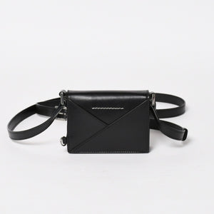 MM6 Maison Margiela メゾンマルジェラ ショルダーバッグ ミニショルダーバッグ ブラック ホワイト 美品 中古 4a004603