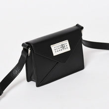 画像をギャラリービューアに読み込む, MM6 Maison Margiela メゾンマルジェラ ショルダーバッグ ミニショルダーバッグ ブラック ホワイト 美品 中古 4a004603
