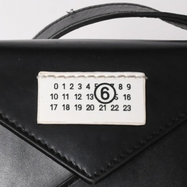MM6 Maison Margiela メゾンマルジェラ ショルダーバッグ ミニショルダーバッグ ブラック ホワイト 美品 中古 4a004603