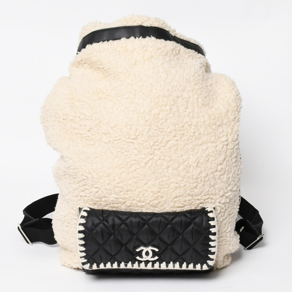 極美品 CHANEL シャネル COCO NIEGE ココネージュ バックパック リュック 26番台 ココマーク ナイロン ボア ベージュ ブラック 中古 4a004780