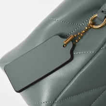 画像をギャラリービューアに読み込む, 極美品 COACH コーチ タビー ショルダーバッグ 26 キルティング ショルダーバッグ CP150 セージグリーン ナッパレザー クロスボディ 2way ゴールド金具 中古 4a004604