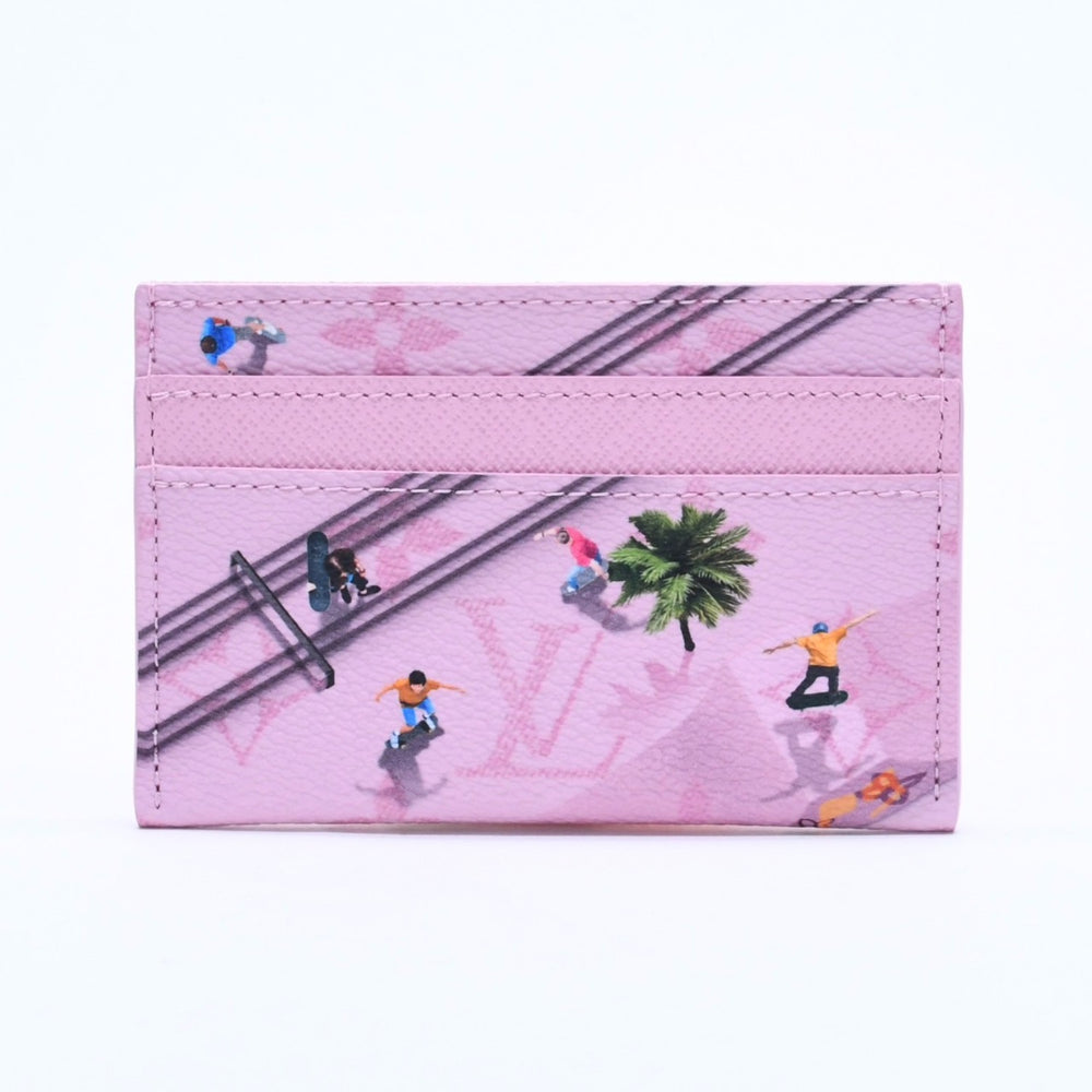 New unused item LOUIS VUITTON Porto Cult Double Card Case M26803 Monogram Canvas Skate Baby Pink Used 4a004752