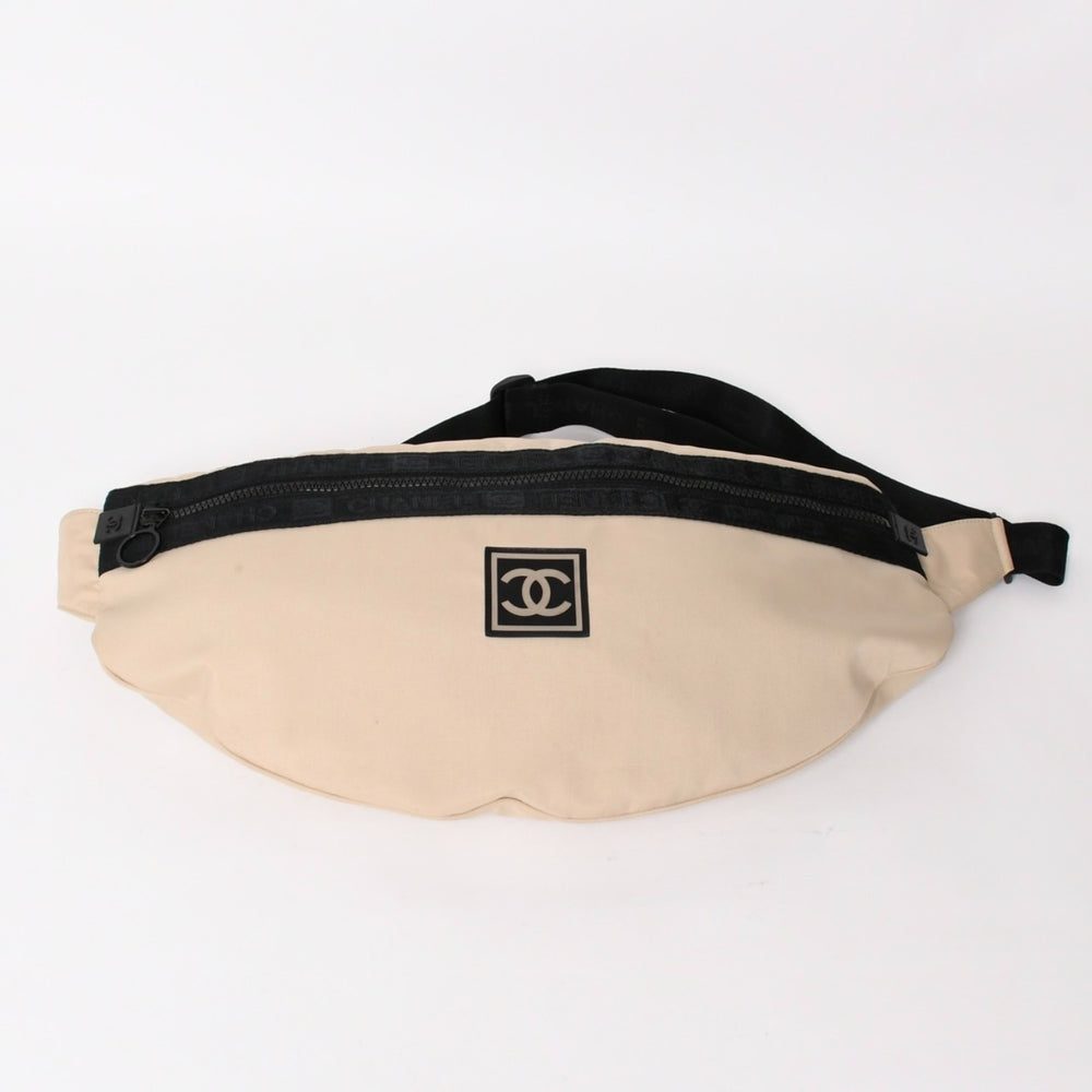 CHANEL シャネル スポーツライン ショルダーバッグ 7番台 ココマーク ナイロンキャンバス ベージュ ブラック 美品 中古 4a004773