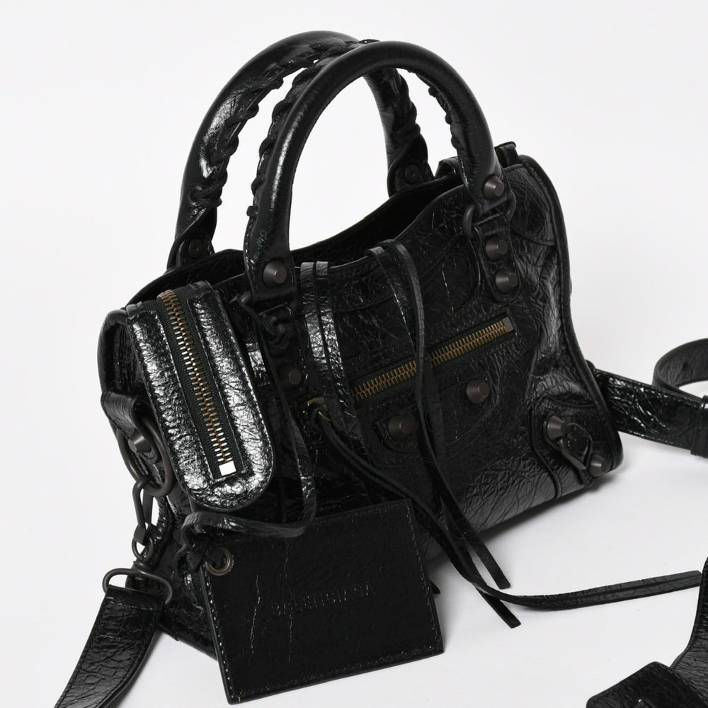 極美品 BALENCIAGA バレンシアガ クラシック ミニ シティ 2WAY ショルダーバッグ 300295 ロゴ ブラック マットブラック金具 中古 4a004502