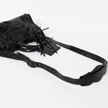 Load image into Gallery viewer, 極美品 BALENCIAGA バレンシアガ クラシック ミニ シティ 2WAY ショルダーバッグ 300295 ロゴ ブラック マットブラック金具 中古 4a004502