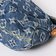 Load image into Gallery viewer, 極美品 LOUIS VUITTON ルイヴィトン ミニプリーティ ワンショルダーバッグ M95050 モノグラム デニム インディゴブルー 中古 4a004766