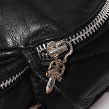 Load image into Gallery viewer, CHROME HEARTS クロムハーツ スナットバッグ XL ダガー ガンスリンガー レザーボディバッグ ウエストバッグ シルバー925 美品 中古 4a004646