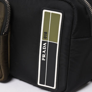 極美品 PRADA プラダ TESSUTO POCKET ナイロン バックパック リュック ボディバッグ 2VZ044 ブラック カーキ ラバーロゴ テスートナイロン シルバー金具 中古 4a004772