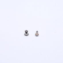 画像をギャラリービューアに読み込む, CHANEL シャネル ココマーク ピアス 重量約2.17g 02P刻印 樹脂系 メタル パープル ブラウン グラデーション 両耳用 美品 中古 4a004556