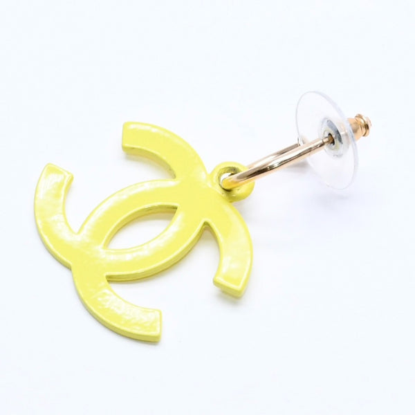 極美品 CHANEL シャネル ココマーク ピアス イヤリング イエロー 黄色 ゴールド金具 03S刻印 重量約5.94g 中古 4a004555